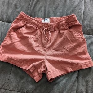 Old Navy peach shorts